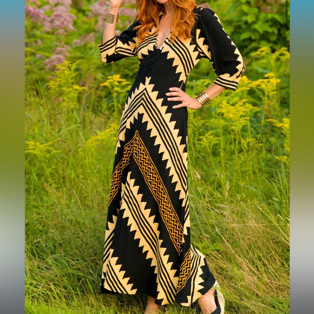 Walker & Wade Daphne Dress/Khaki Zig Zag